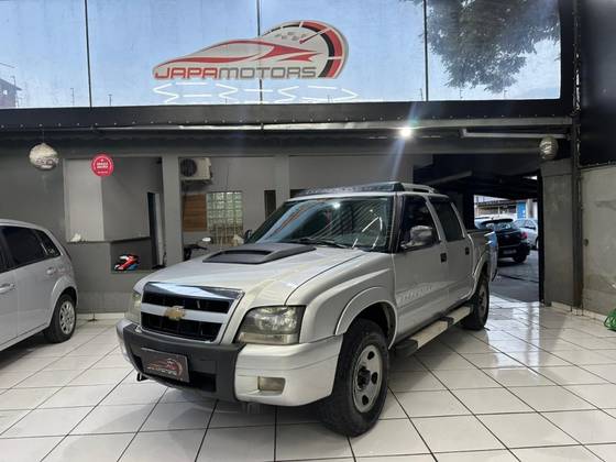 CHEVROLET S10 2.4 MPFI ADVANTAGE 4X2 CS 8V FLEX 2P MANUAL